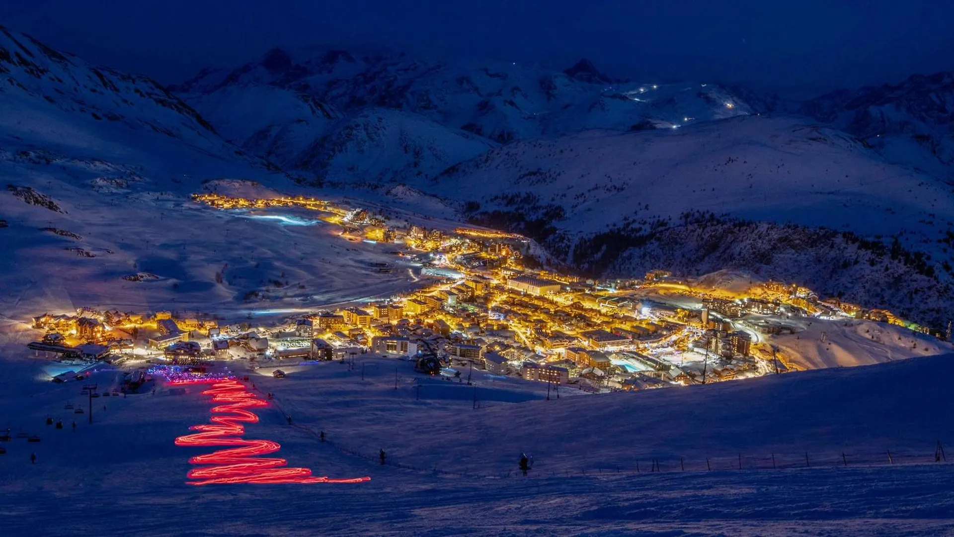 Apartment Alpe Two - Sea And Mountain Pleasure 12P- Pieds Des Pistes- Centre - Jacuzzi - Sauna - 5 Chambres - 5 Salle De Bains Alpe d'Huez France